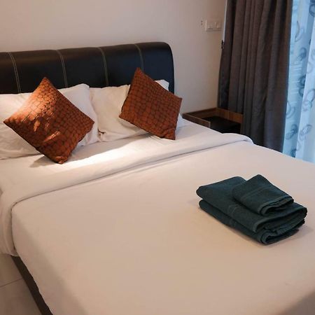 Summersuites By Ag Vacation Wifi Twin Tower Куала-Лумпур Екстер'єр фото
